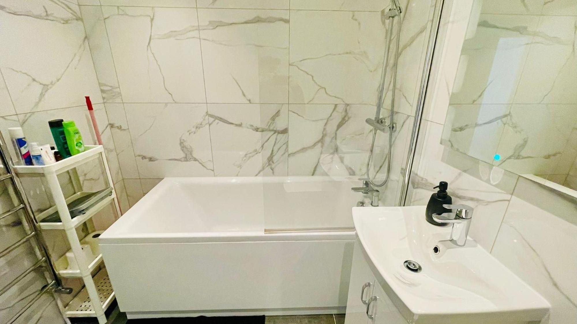 Splendid Euston Flat Apartment ลอนดอน ภายนอก รูปภาพ